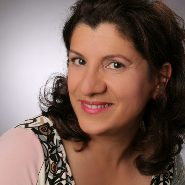 taraneh "tarah" pahlavan