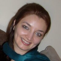 Dr. Azadeh Raoufi